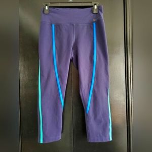 Nike Dri-fit 3/4 leggings Med